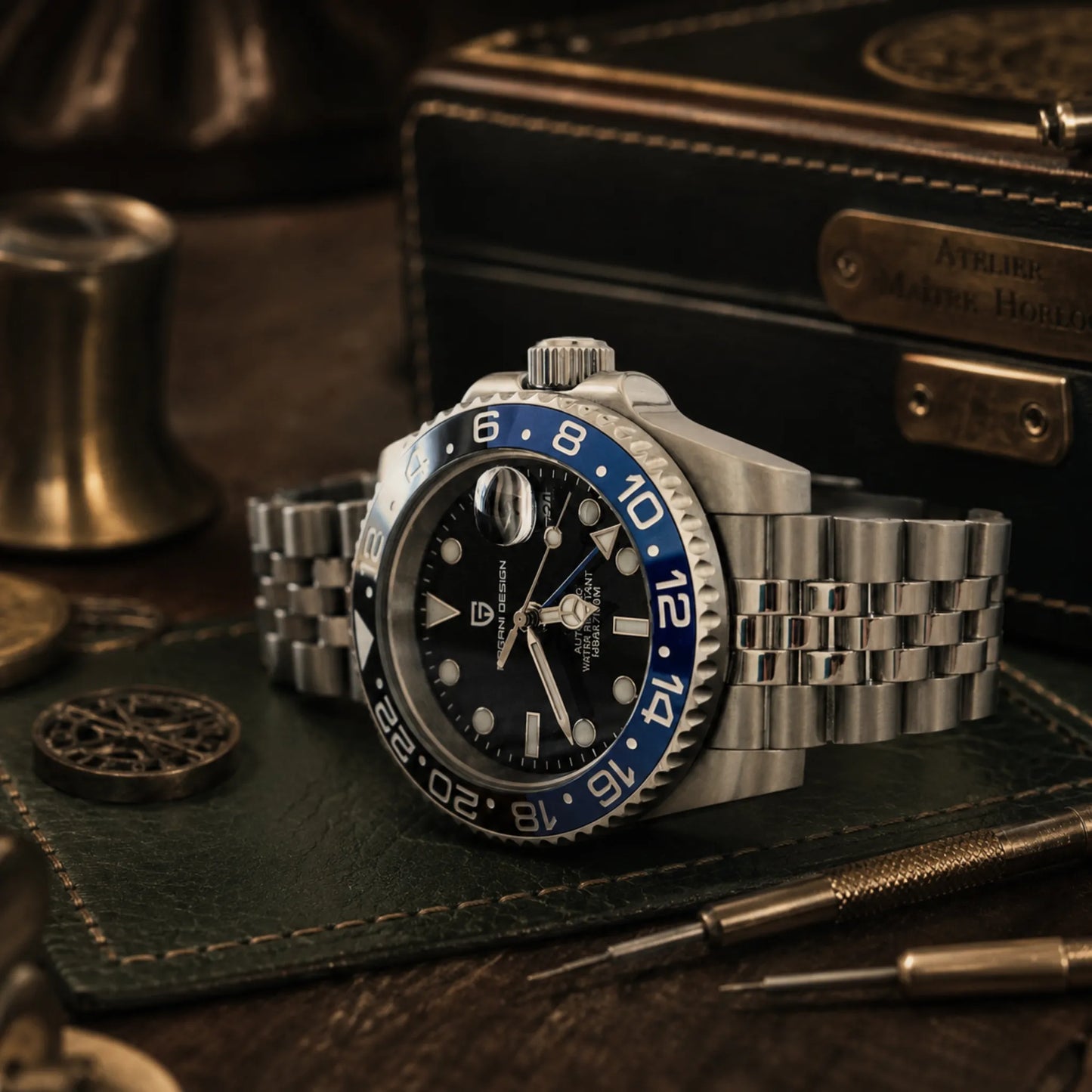 Viktor Poedagar® GMT Méridien