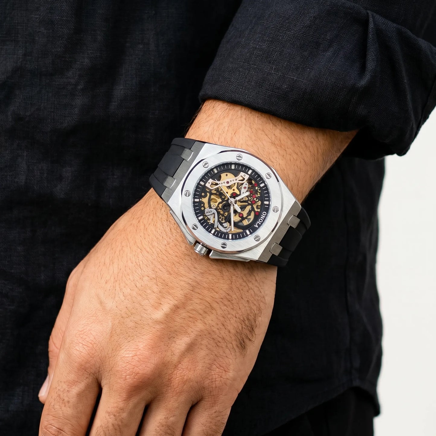 Viktor Poedagar® Obsidian Crest